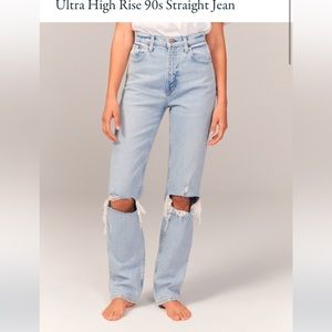 Abercrombie The 90’s Straight Ultra High Rise jeans size 27/4